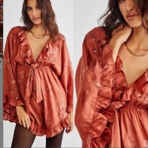 Free People Dance All Night Romper in Rose sz M NWT $148R
